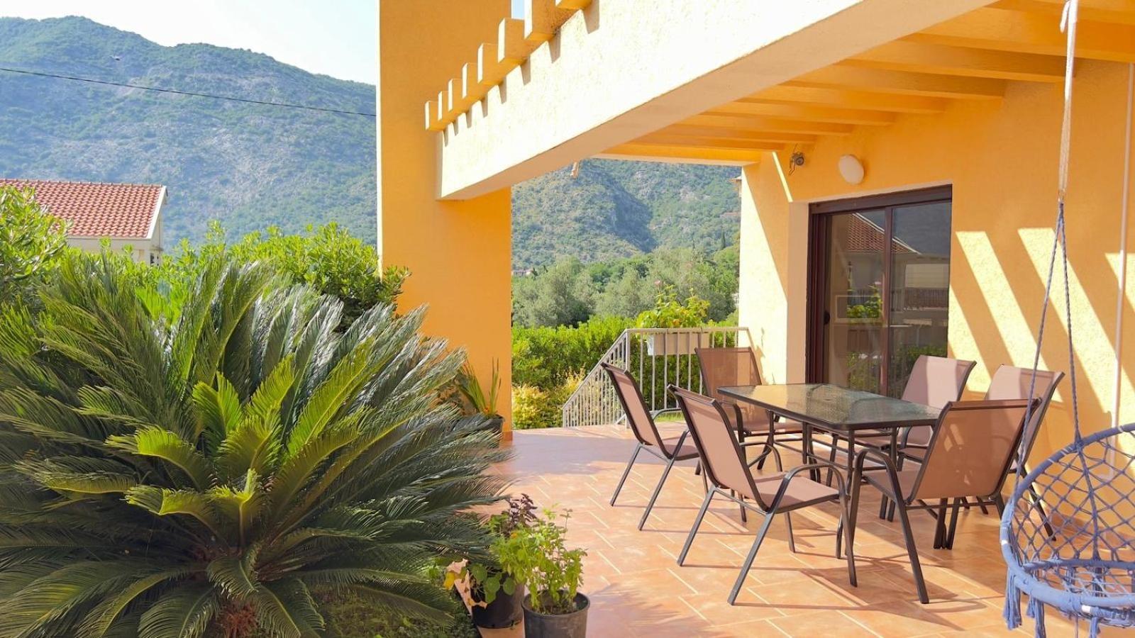 Villa Risan Apartments Exteriér fotografie