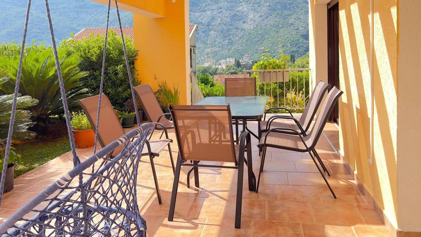 Villa Risan Apartments Exteriér fotografie